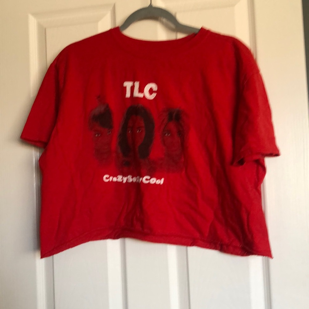 CROPPED TLC SHIRT